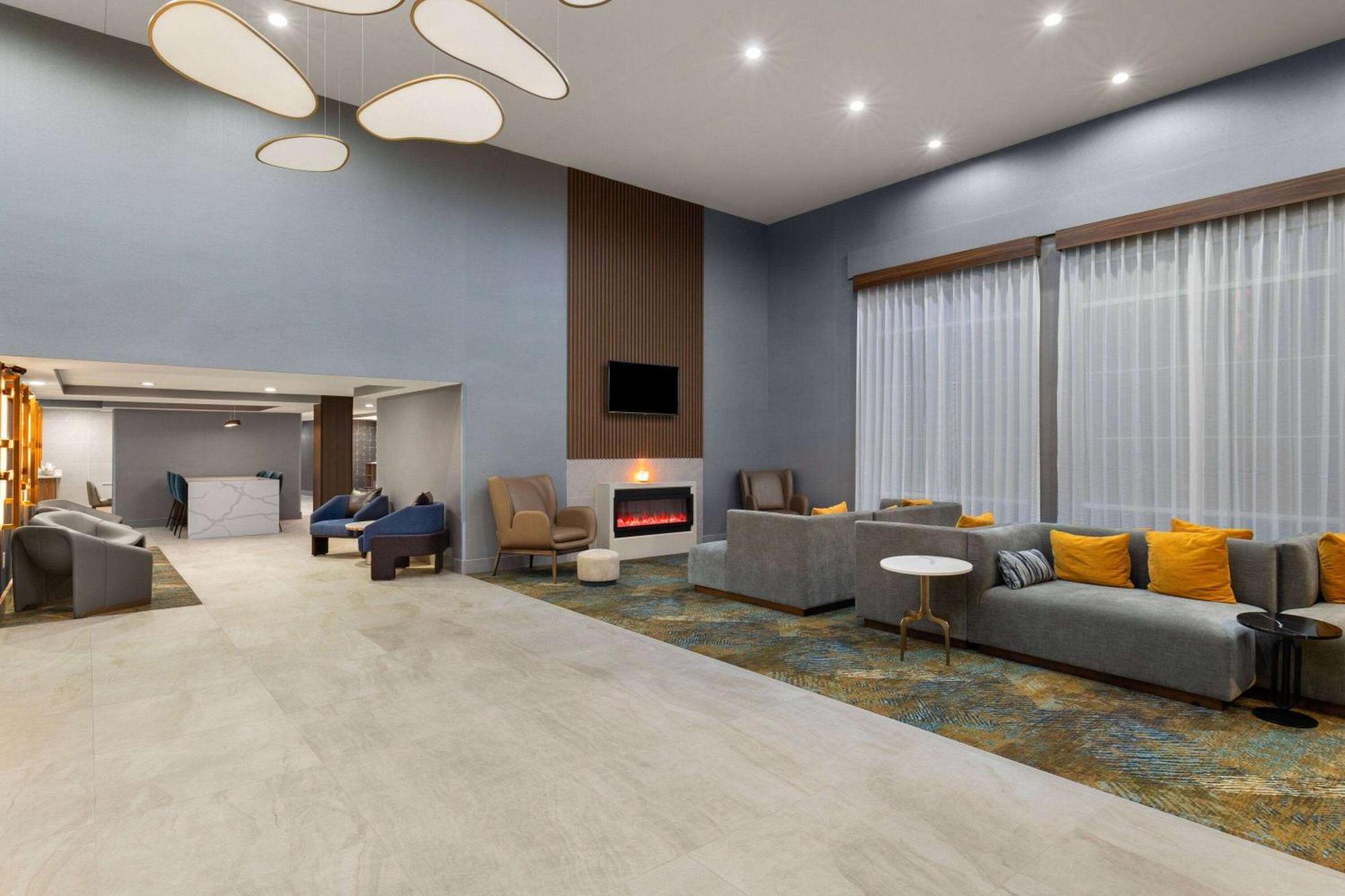 La Quinta By Wyndham Knoxville Central Papermill Exterior foto