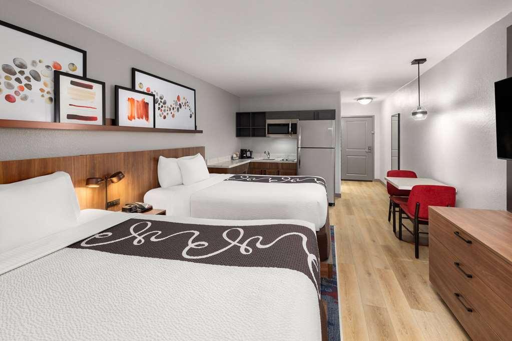 La Quinta By Wyndham Knoxville Central Papermill Habitación foto